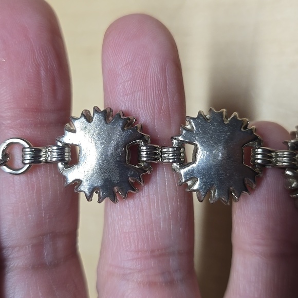 Silver Color Necklace Floral Designs with Iridescent Stones - Picture 8 of 9